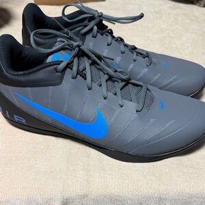 New Nike Men's Air Mavin Low 2 Basketball Shoes in Gray with Blue Accents
